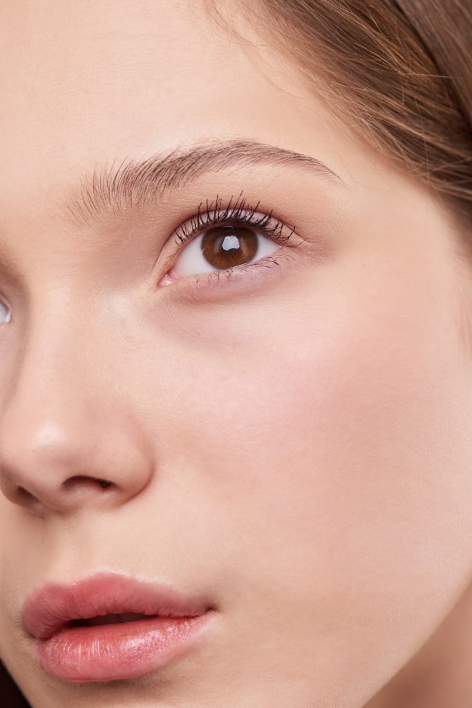 woman-s-face-3373716